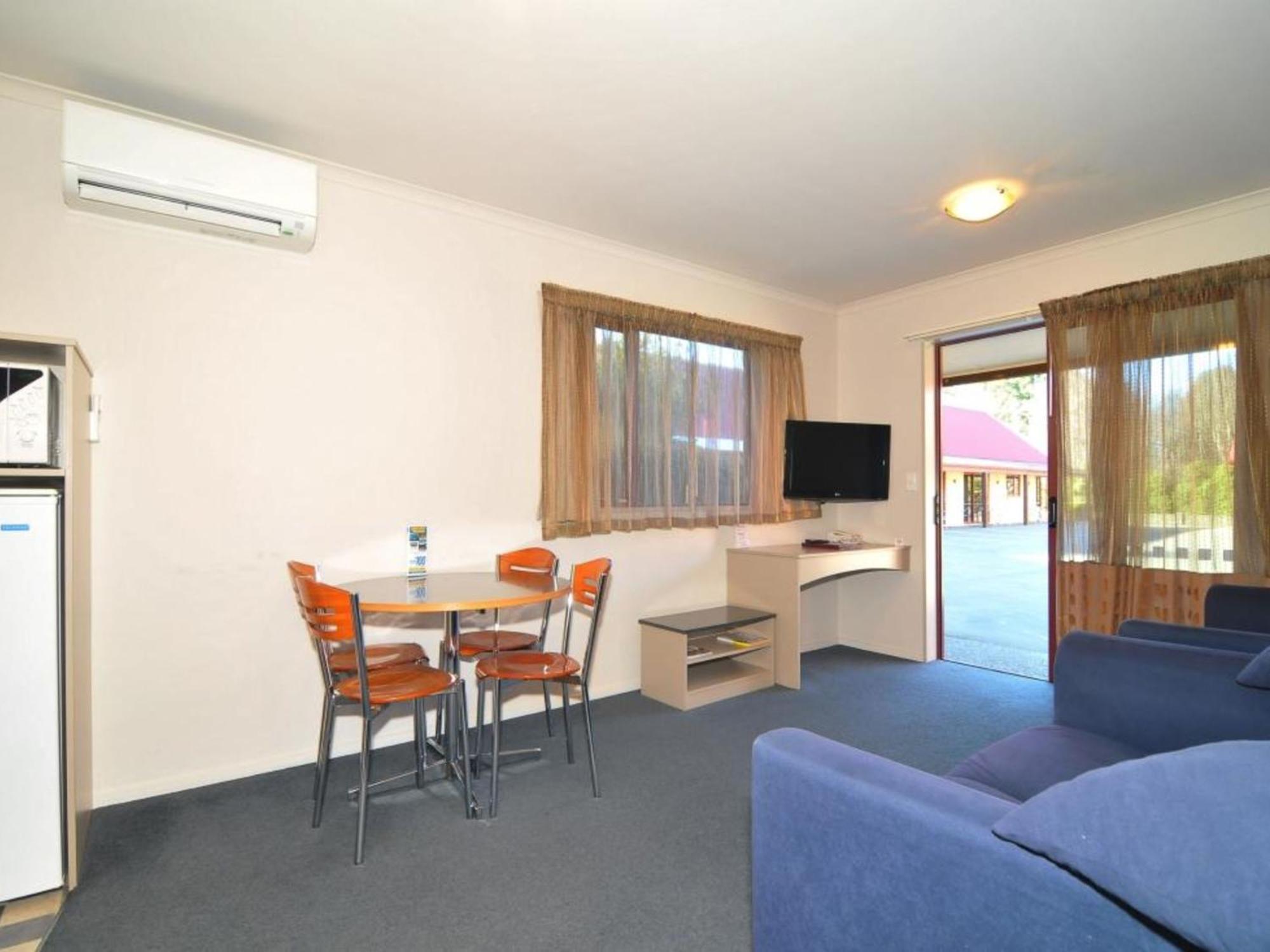 Asure Scenic Route Motor Lodge Geraldine Chambre photo